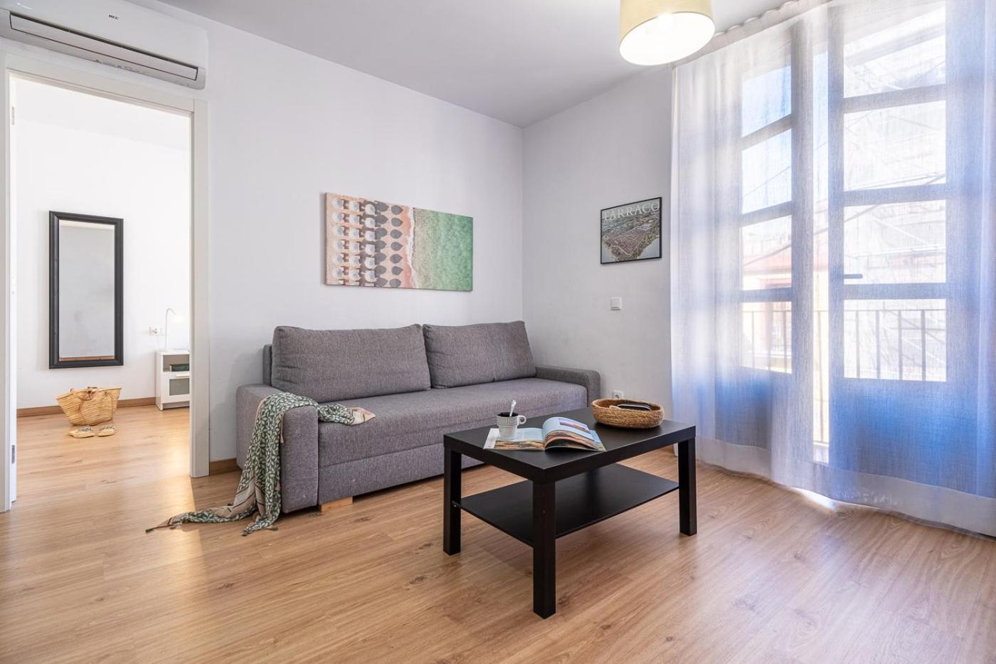 Tarragona Apartments Eksteriør bilde
