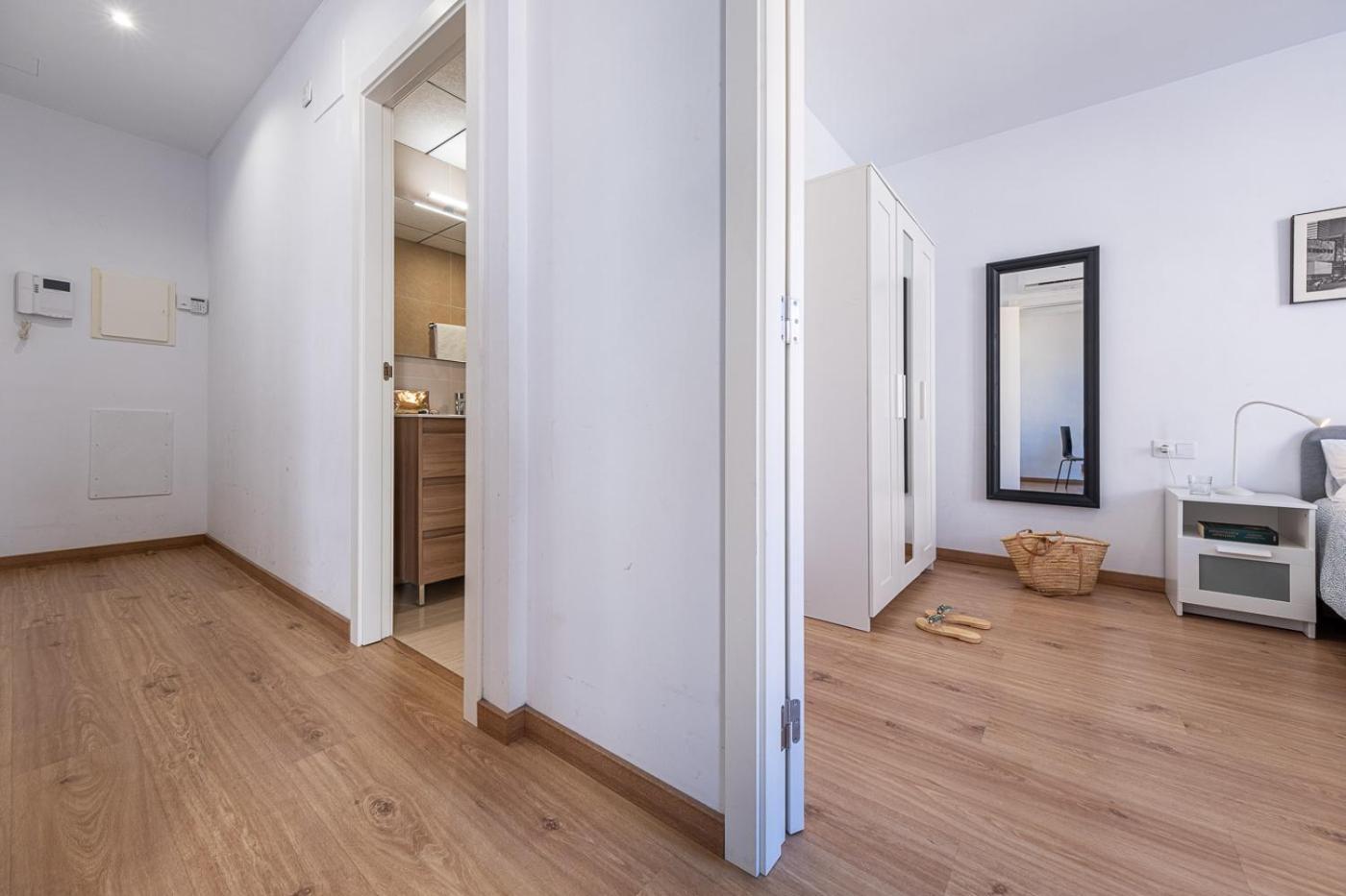 Tarragona Apartments Eksteriør bilde