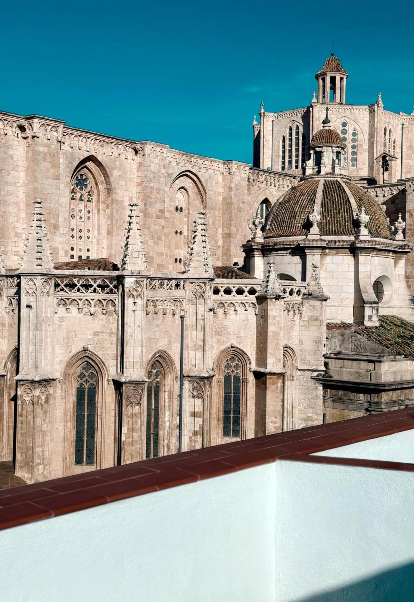 Tarragona Apartments Eksteriør bilde